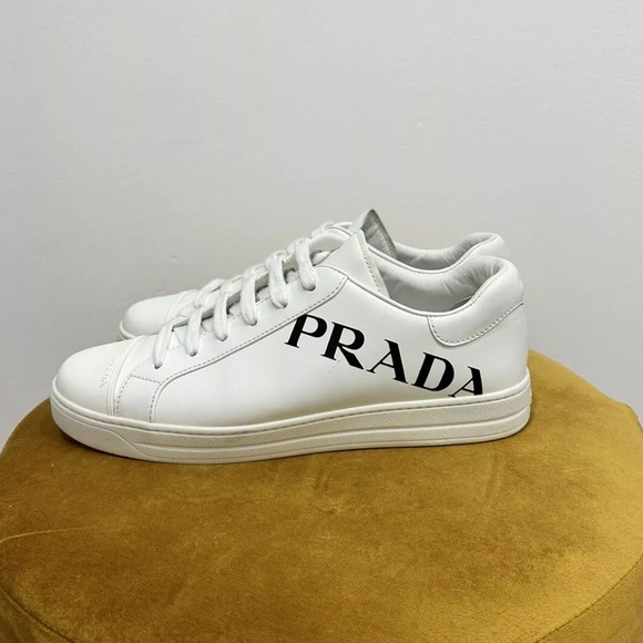 Auth PRADA SNEAKERS SZ 38.5 8.5 - Picture 6 of 8